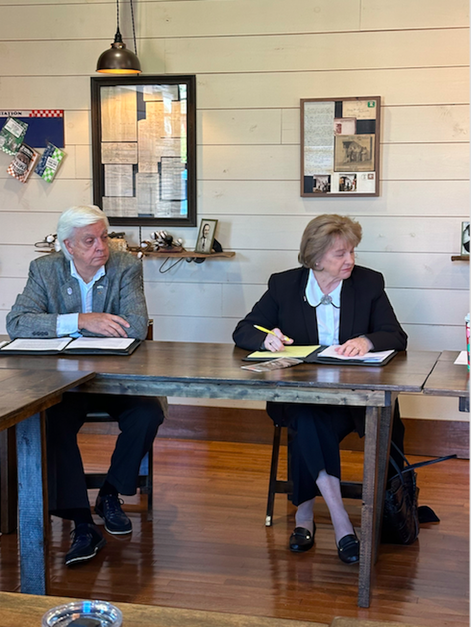 Phyllis King and Vern Bassham attend a Friends of Historic Woolsey meeting of Friends by C Griffin © 2025