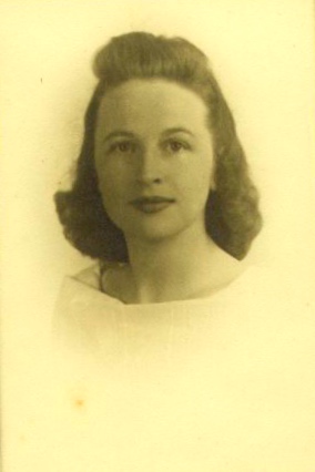 Portrait of Gladys Goodman McLean. From the Linda Blum-Barton Collection Portrait of Gladys Goodman McLean. From the Linda Blum-Barton Collection