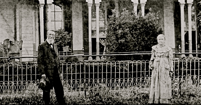 I. G. and Arva Woolsey in front of their home. From the J. L. Wilcox Collection I. G. and Arva Woolsey in front of their home. From the J. L. Wilcox Collection