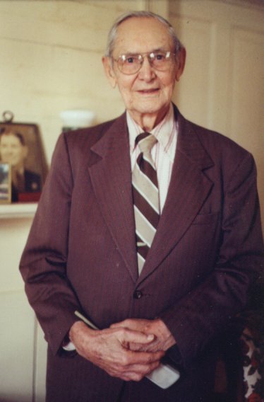 Photo of John Ballard McLean from 2003. From the Linda Blum-Barton Collection Photo of John Ballard McLean from 2003. From the Linda Blum-Barton Collection