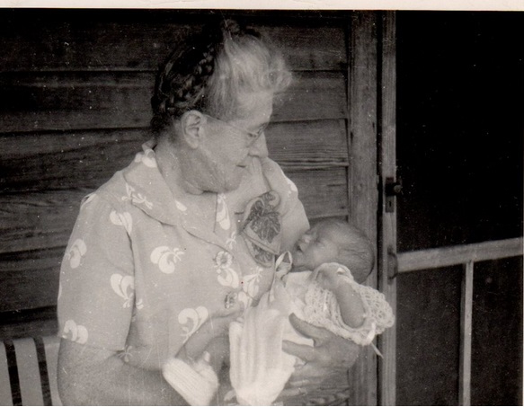 Rachel with Walter Reeves. Courtesy of Nancy Reeves Rachel with Walter Reeves. Courtesy of Nancy Reeves