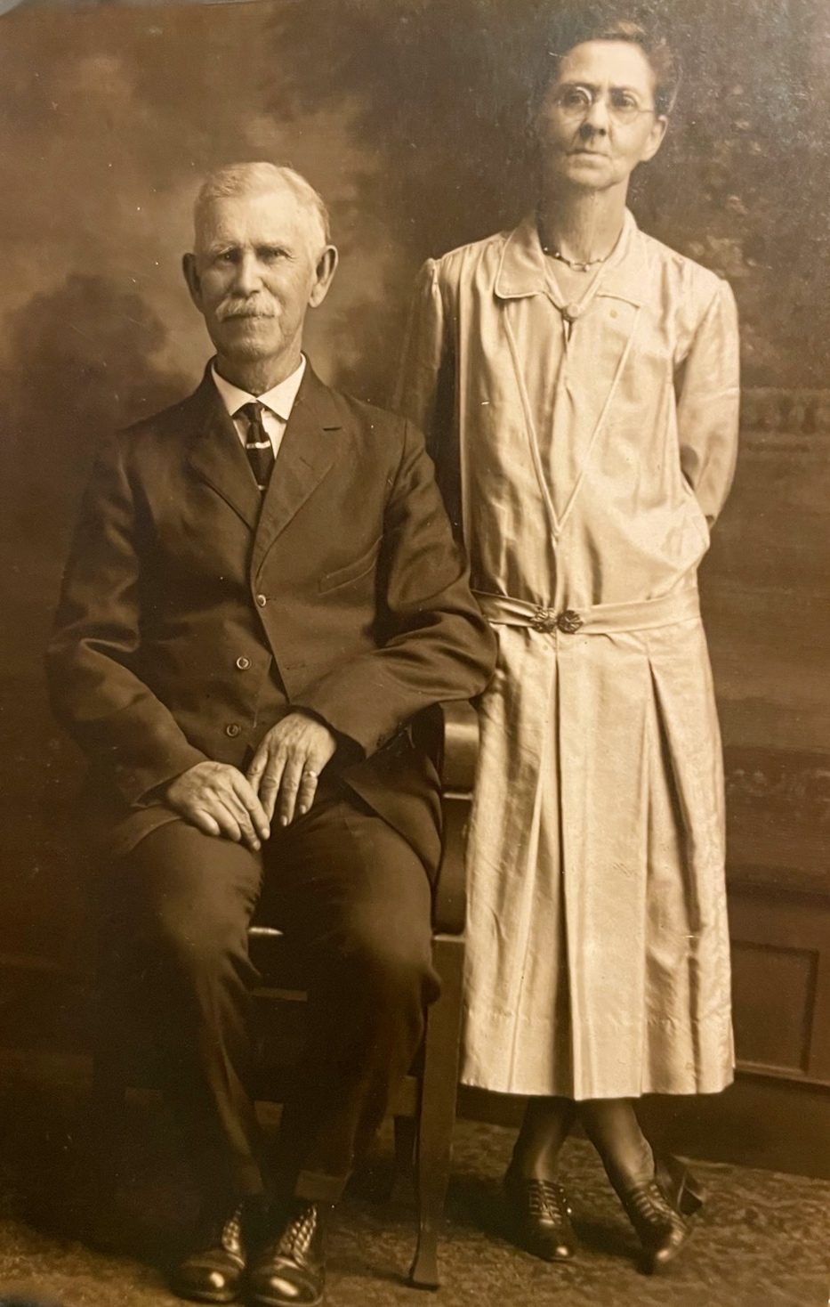 Portrait of Thomas and Mattie McLean. Courtesy of Faye McLean Gresham Portrait of Thomas and Mattie McLean. Courtesy of Faye McLean Gresham