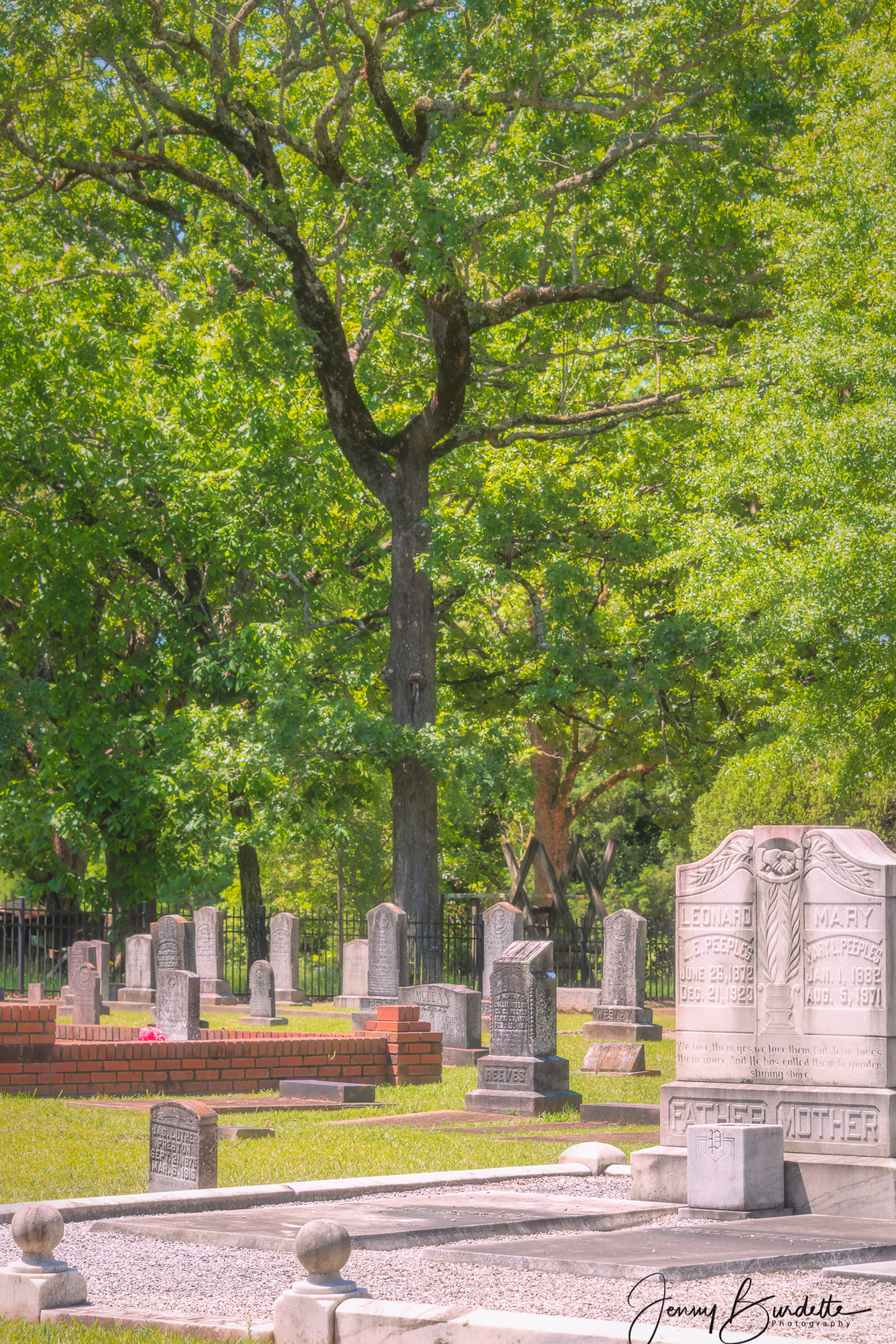 <span>CEMETERY:</span> Photo by Jenny Burdette ©2021